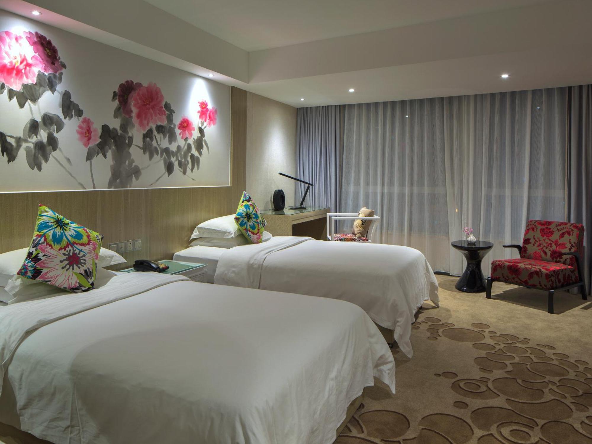 Paco Hotel Beijing Road Pedestrian Street Tuanyida Metro Гуанджоу Стая снимка